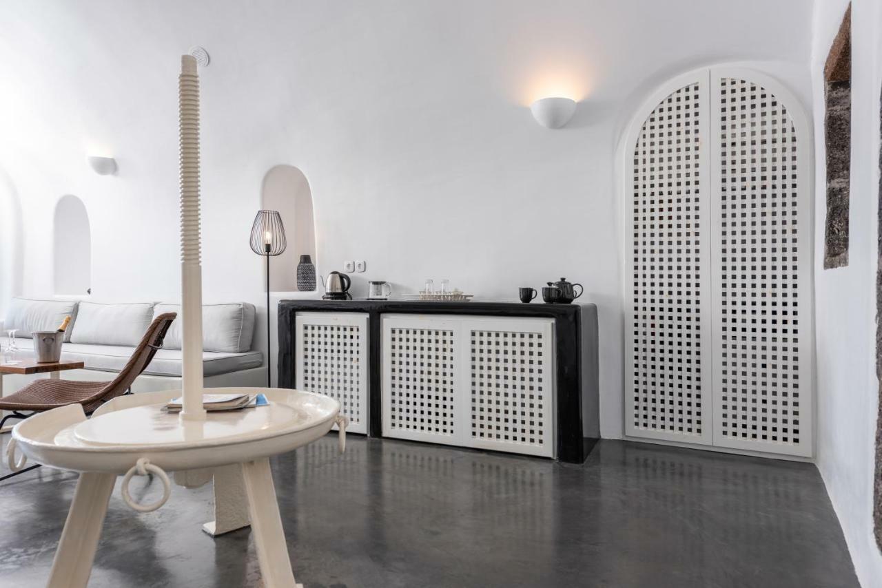Nk Cave House Villa Fira  Esterno foto